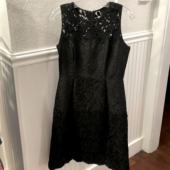 White House Black Market black cocktail dress size 6 - Picture 2 of 7